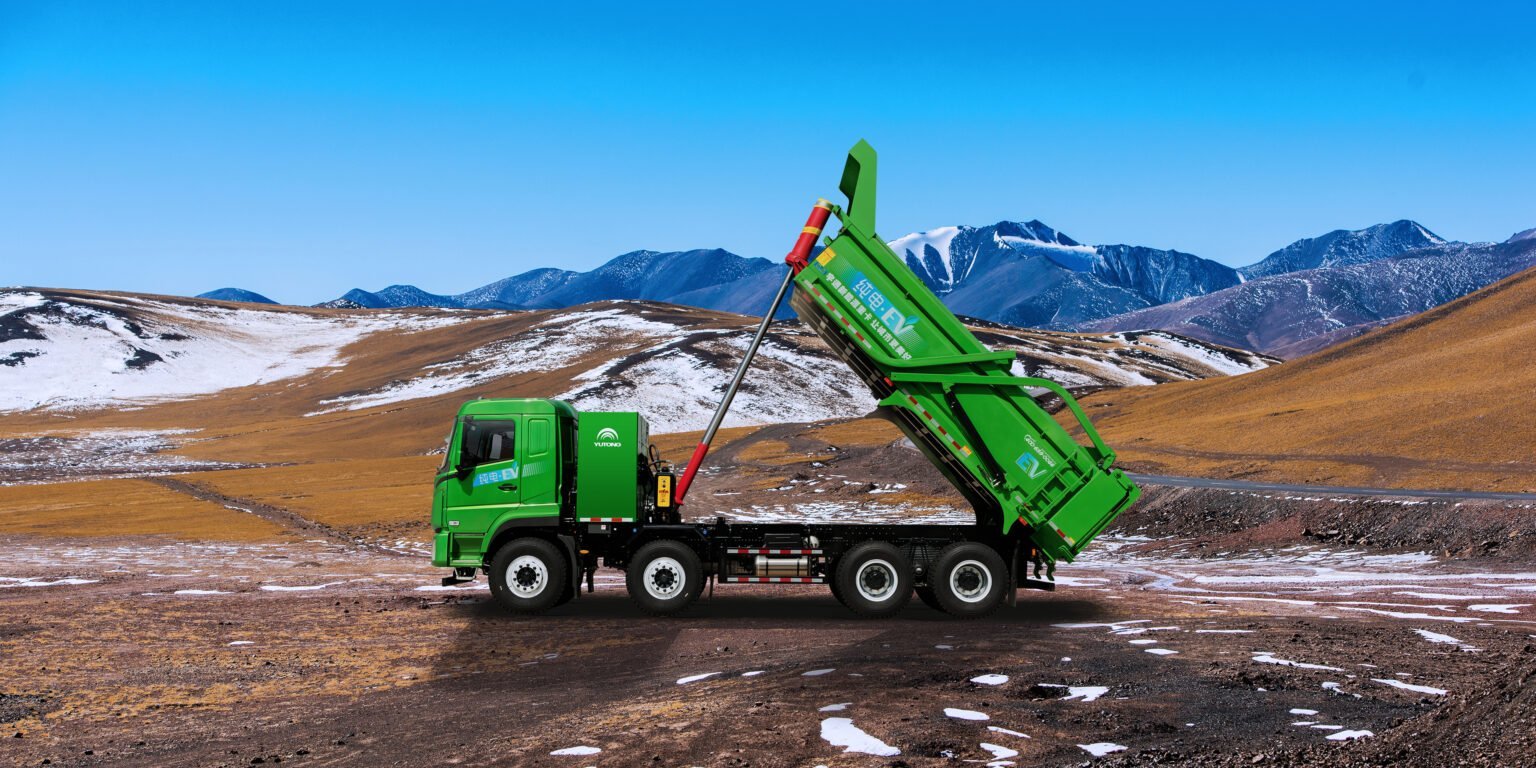 Electric Waste Dump Truck — gallery photo 9 of 9
